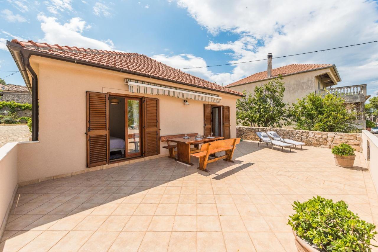 Marica Villa Tkon Buitenkant foto